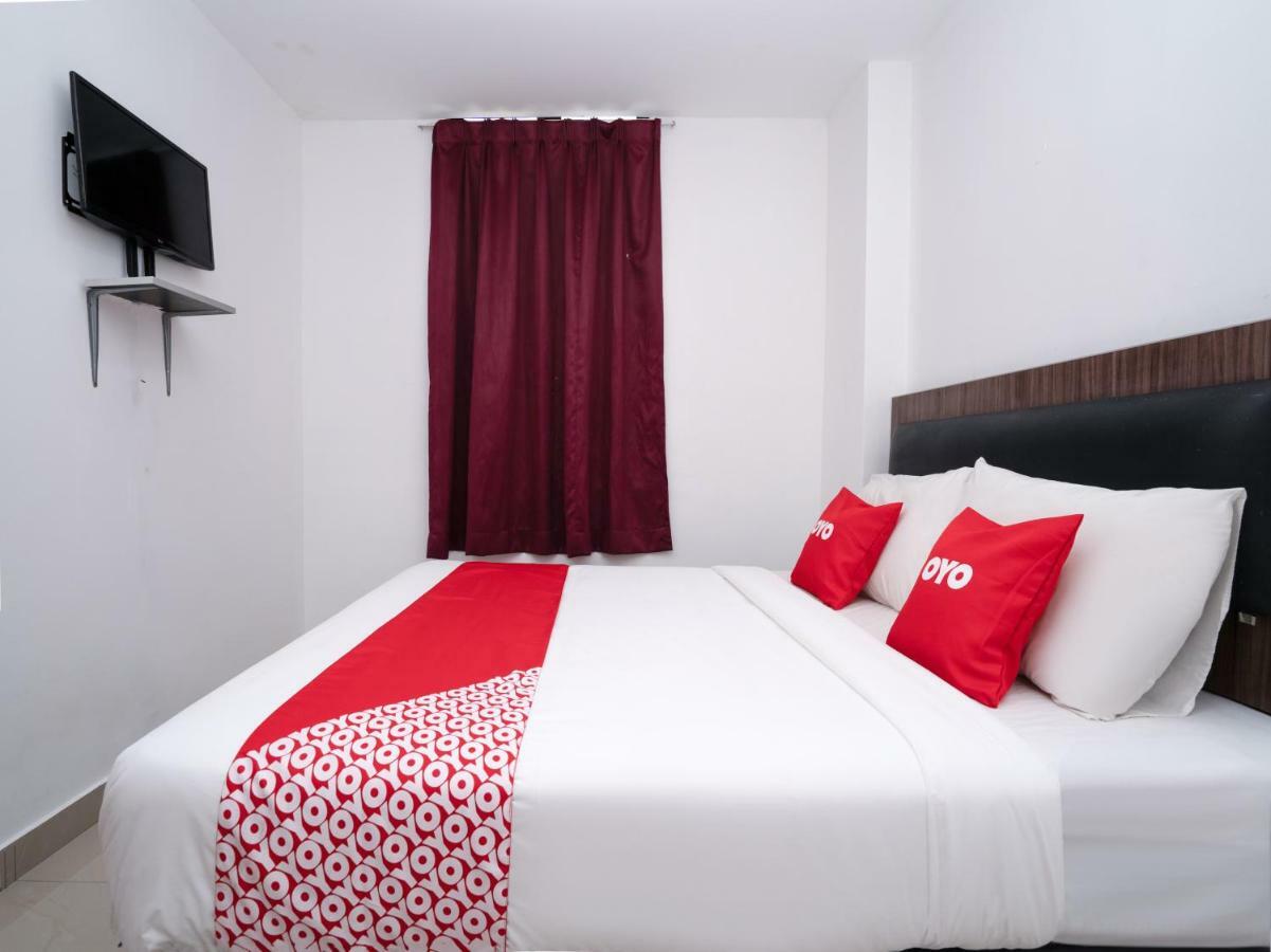 Oyo 44093 Vrm Hotel Seremban Zewnętrze zdjęcie