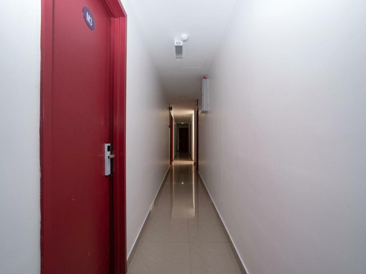 Oyo 44093 Vrm Hotel Seremban Zewnętrze zdjęcie